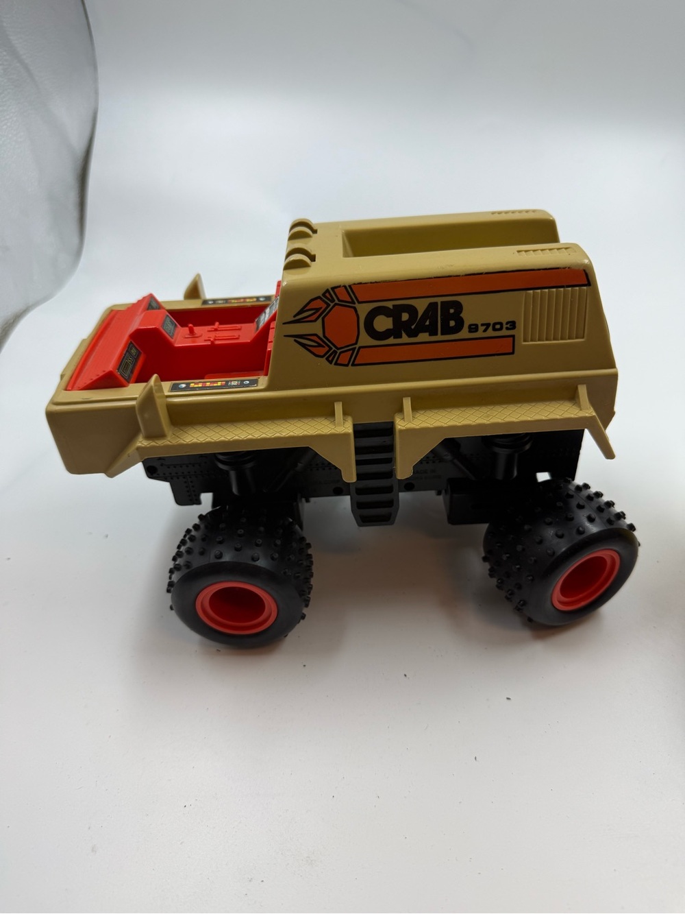 Vintage 1985 Tonka Crab Controlled Roving Action Battle Car Truck Model 9703 Fix